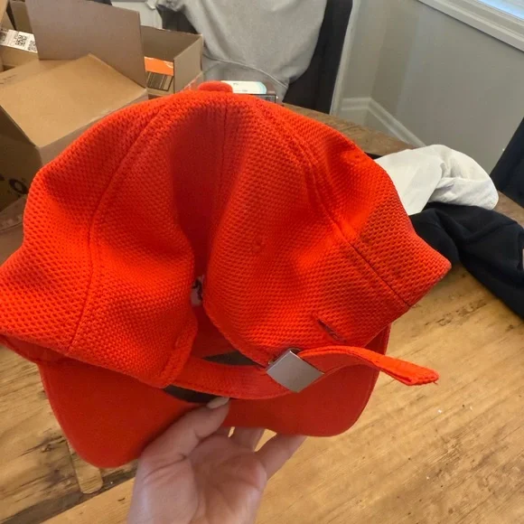 Ferrari Red Cap - Picture 2 of 3